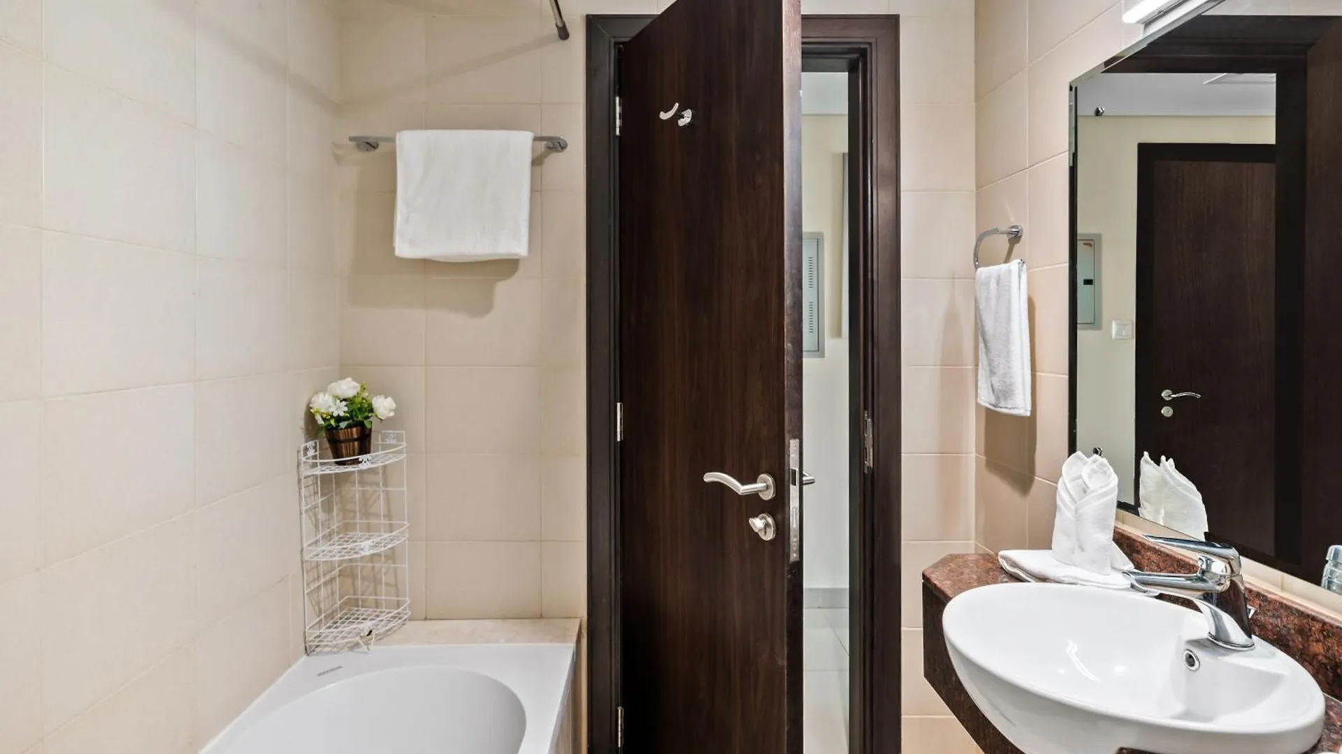 Apartment Brand New Luxury Apt In Dubai Sports City United Arab Emirates
